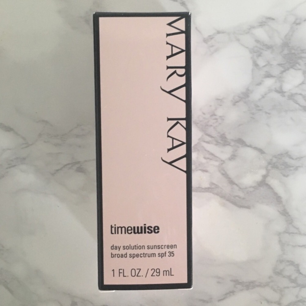 ✨ Mary Kay TimeWise Day Solution Sunscreen ✨